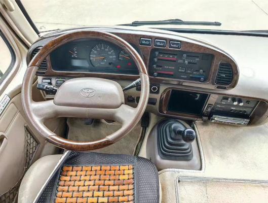 Xe buýt 23 chỗ đã sử dụng với cửa sổ kín, hộp số sàn