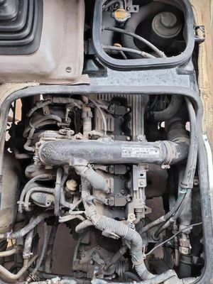 Xe buýt 23 chỗ đã sử dụng với cửa sổ kín, hộp số sàn