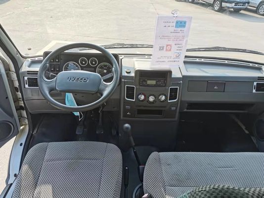 Thẻ vàng Iveco 10 xe tải hành khách cũ, xe minibus 10 chỗ ngồi cũ bán