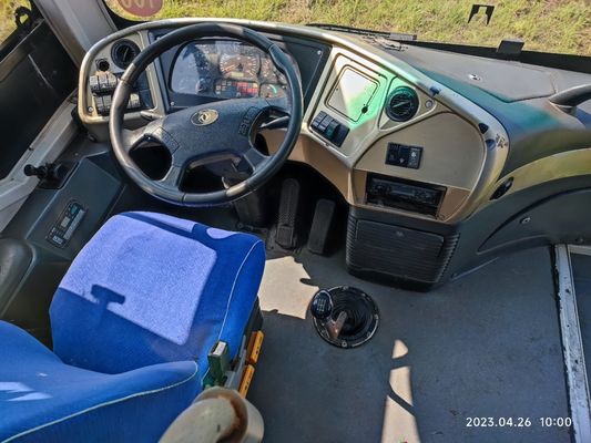 Dong Feng Pre sở hữu xe buýt 10m 47 chỗ ngồi xe buýt diesel cũ