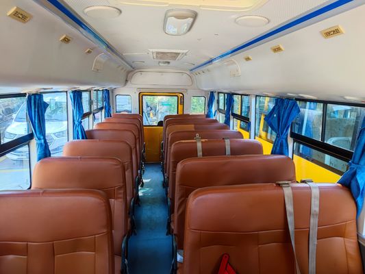 34 chỗ ngồi YuTong xe buýt trường học cũ nhiên liệu diesel với động cơ V6