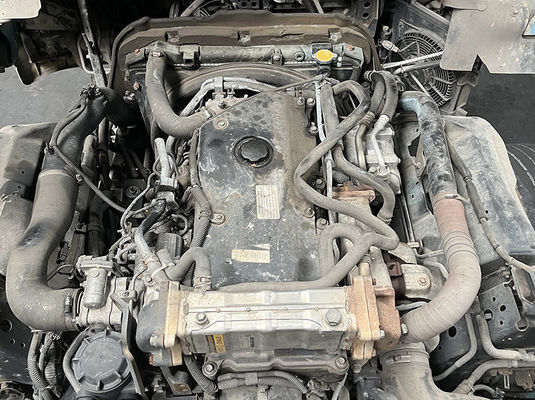 Isuzu sử dụng xe tải truyền động 4X2 lái với 6 lốp xe