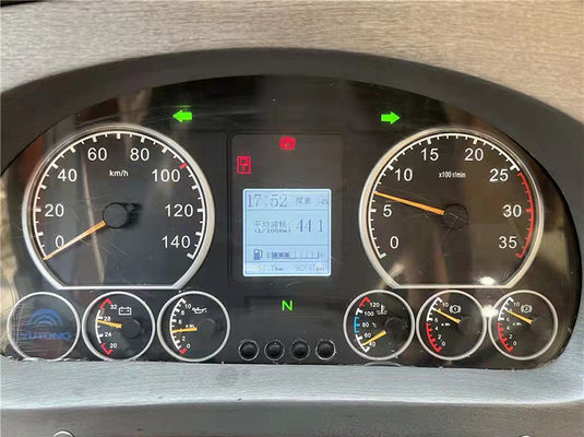 46 chỗ ngồi Xe hơi hạng sang Euro 5 lái tay trái Diesel