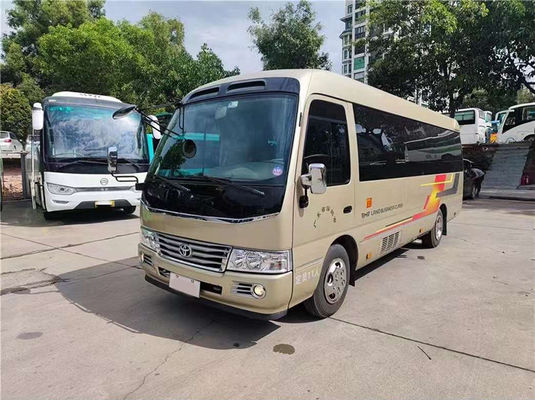 11 chỗ ngồi xe buýt mini Toyota Coaster cũ với hộp số tay