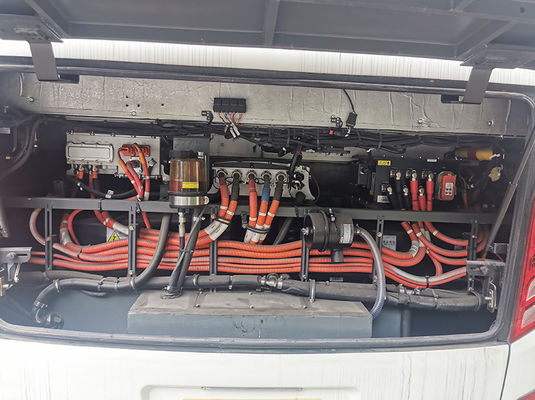Golden Dragon Mini Coach sử dụng 34 chỗ ngồi với hộp số tay
