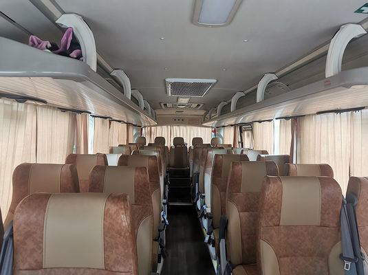 Golden Dragon Mini Coach sử dụng 34 chỗ ngồi với hộp số tay