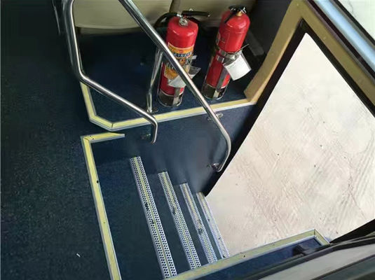 Xe buýt chở khách sử dụng động cơ Yucai 47 chỗ ngồi truyền động tay Xe buýt thành phố sử dụng