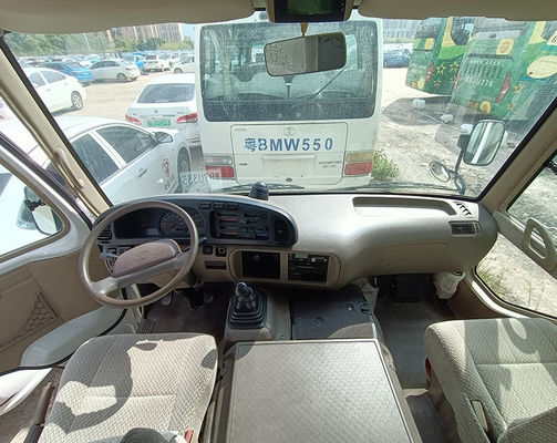 Toyota sử dụng xe buýt cao tốc tiêu chuẩn khí thải Euro 3 với vị trí lái LHD Động cơ xăng