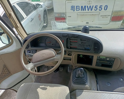 Toyota sử dụng xe buýt cao tốc tiêu chuẩn khí thải Euro 3 với vị trí lái LHD Động cơ xăng