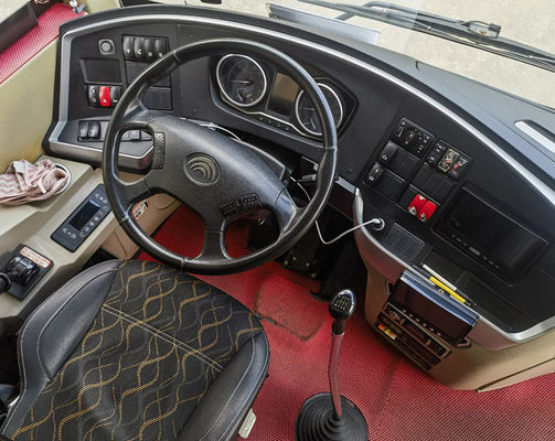50 chỗ ngồi Xe buýt Yutong sử dụng động cơ diesel 12m LHD Euro 5 Xe buýt xe buýt sử dụng