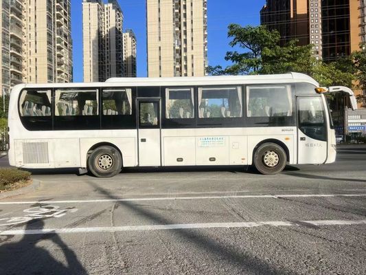 2 cửa xe buýt cũ nhiên liệu diesel với điều hòa không khí