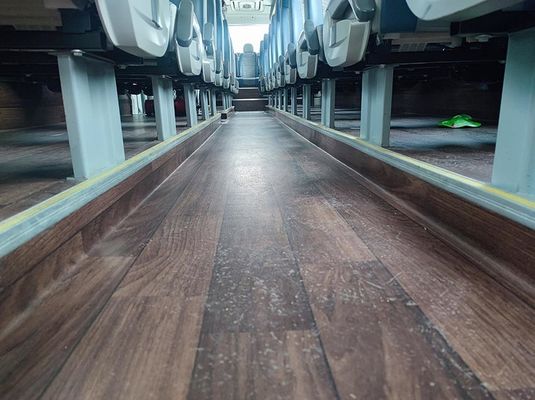Yutong Diesel Coach Xe buýt Euro 5 Xe buýt du lịch sử dụng LHD Định vị lái 12m