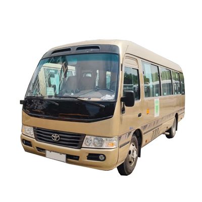 Xe buýt Toyota Coaster chạy bằng động cơ diesel 23 chỗ ngồi với hộp số thủ công