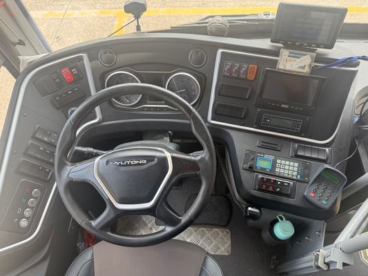 Xe buýt giao thông công cộng đô thị đã qua sử dụng 24/55 chỗ ngồi, màu vàng, chiều dài cơ sở 4200