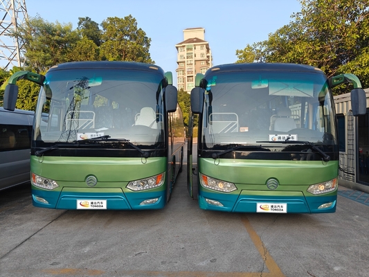 Xe buýt điện loại động cơ điện 48 chỗ ngồi dùng thứ hai từ Golden Dragon vào năm 2018 với đường ray phía sau 1860